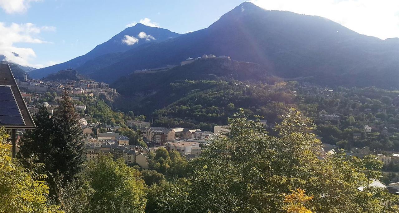 Studio Sympa Avec Terrasse , Maxi 4 Pers.Briancon Zewnętrze zdjęcie
